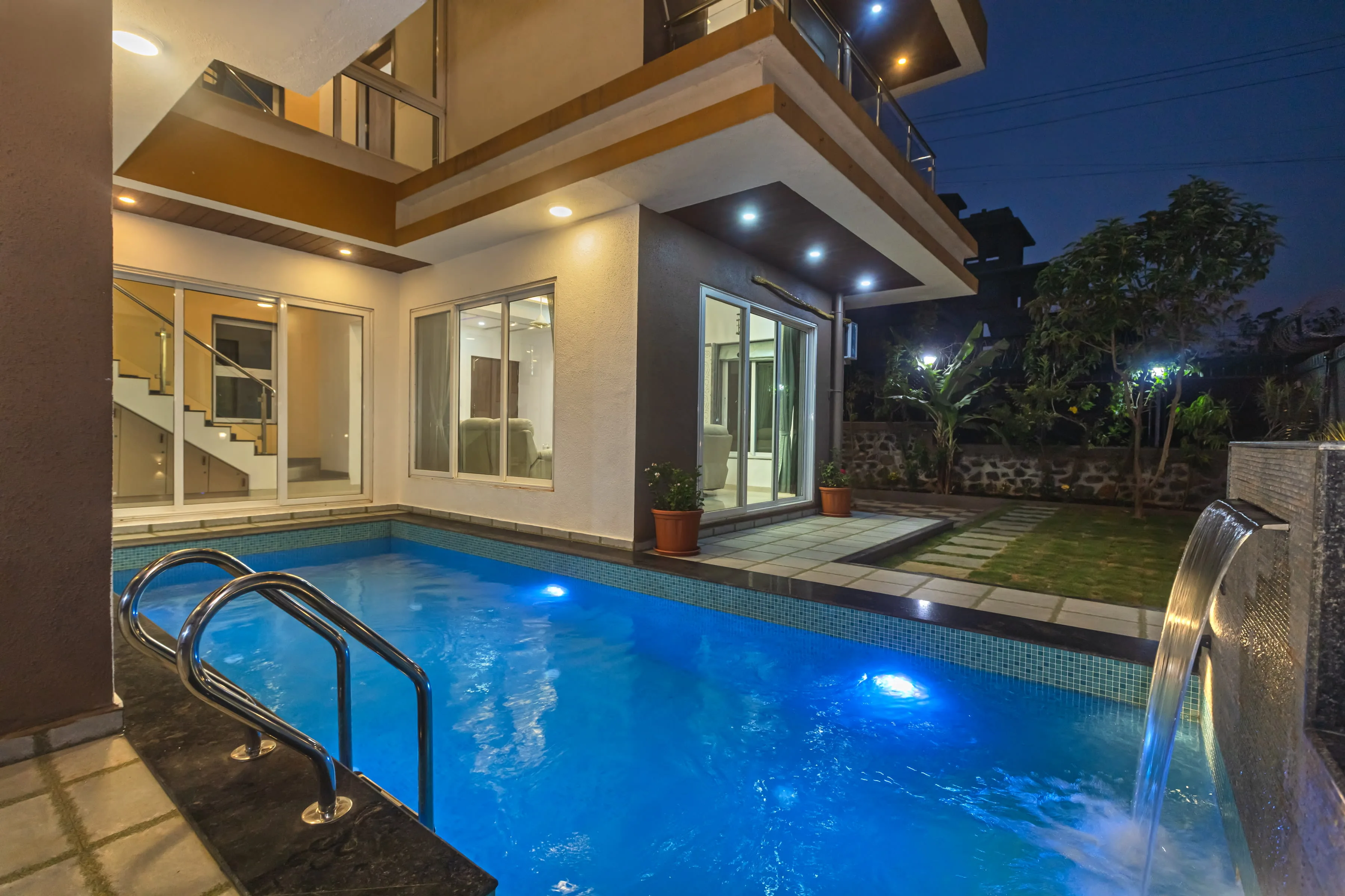 Private swimming pool